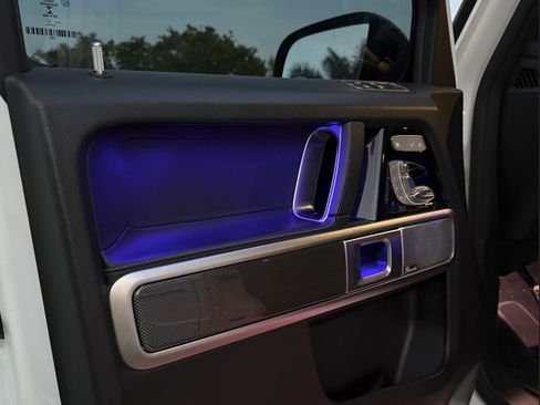 Used 2021 Mercedes-Benz G 550 image 5