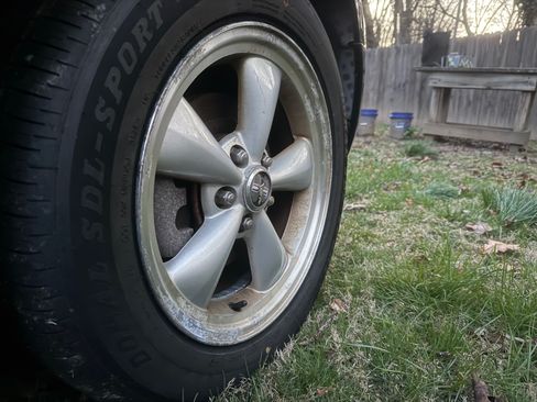 Used 2007 Ford Mustang Premium image 17