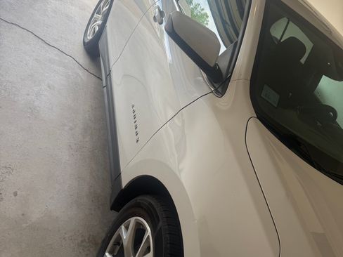 Used 2020 Chevrolet Equinox LT AWD/4WD image 5