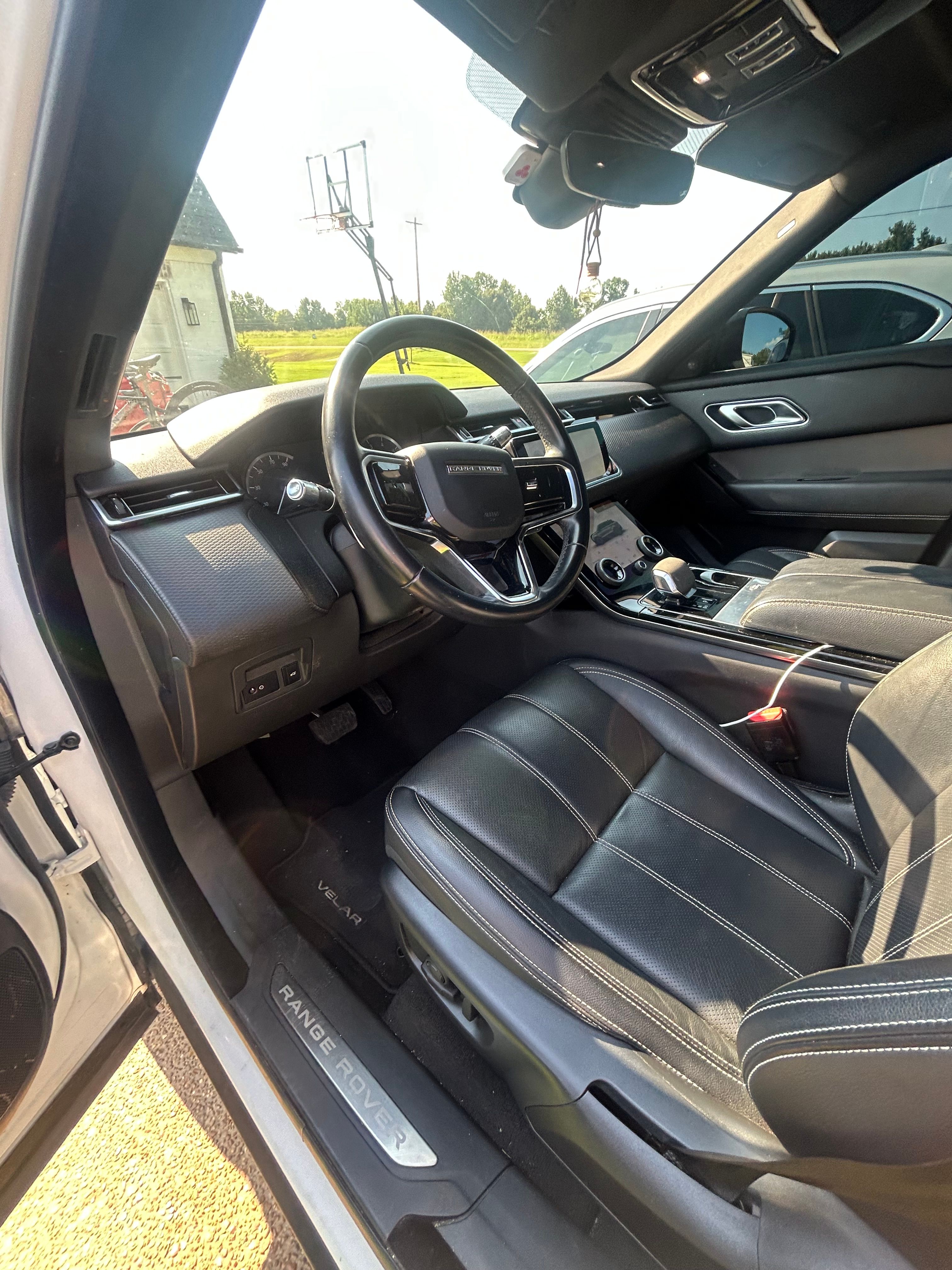 Used 2021 Land Rover Range Rover Velar S AWD/4WD image 13