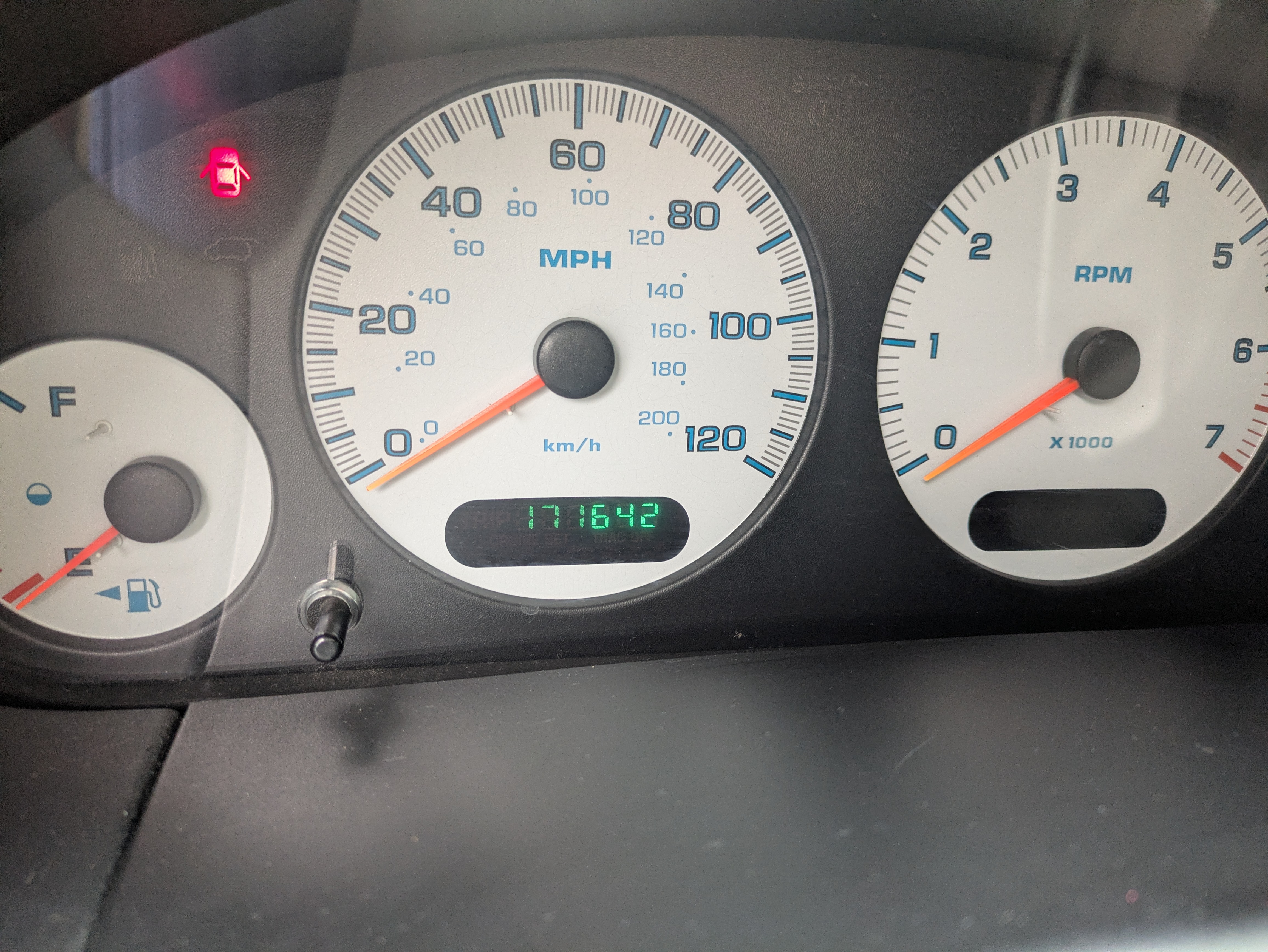 Used 2001 Dodge Grand Caravan Sport FWD image 7