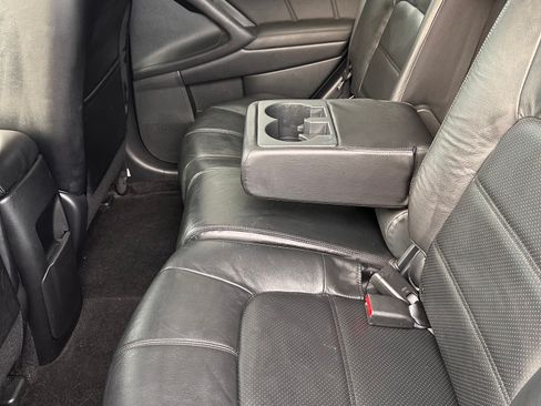 Used 2012 Nissan Murano LE FWD image 17