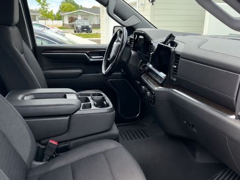 Used 2023 Chevrolet Silverado 1500 RST AWD/4WD image 11
