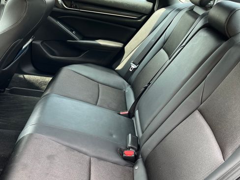 Used 2020 Honda Accord Sport image 13