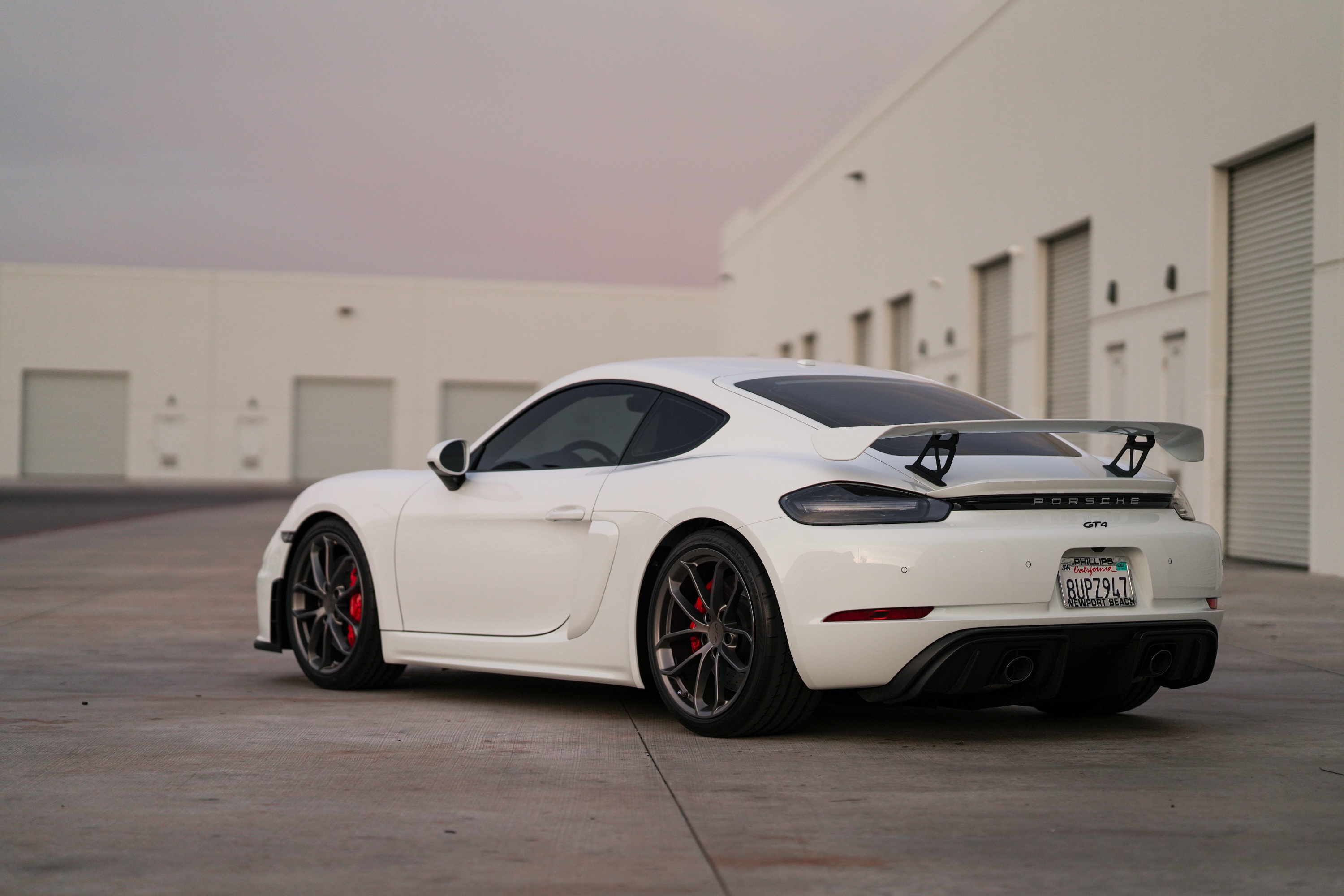 Used 2021 Porsche 718 Cayman GT4 RWD image 8