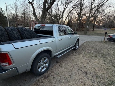 Used 2018 RAM 1500 Laramie w/ Protection Group image 9