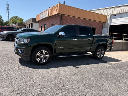 Used 2016 Chevrolet Colorado LT w/ Luxury Package, Chrome AWD/4WD image 1