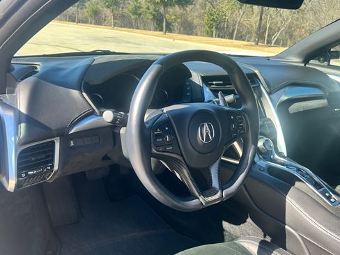 Used 2017 Acura NSX image 27