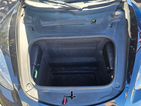 Used 2018 Porsche 718 Cayman Coupe 2D image 23