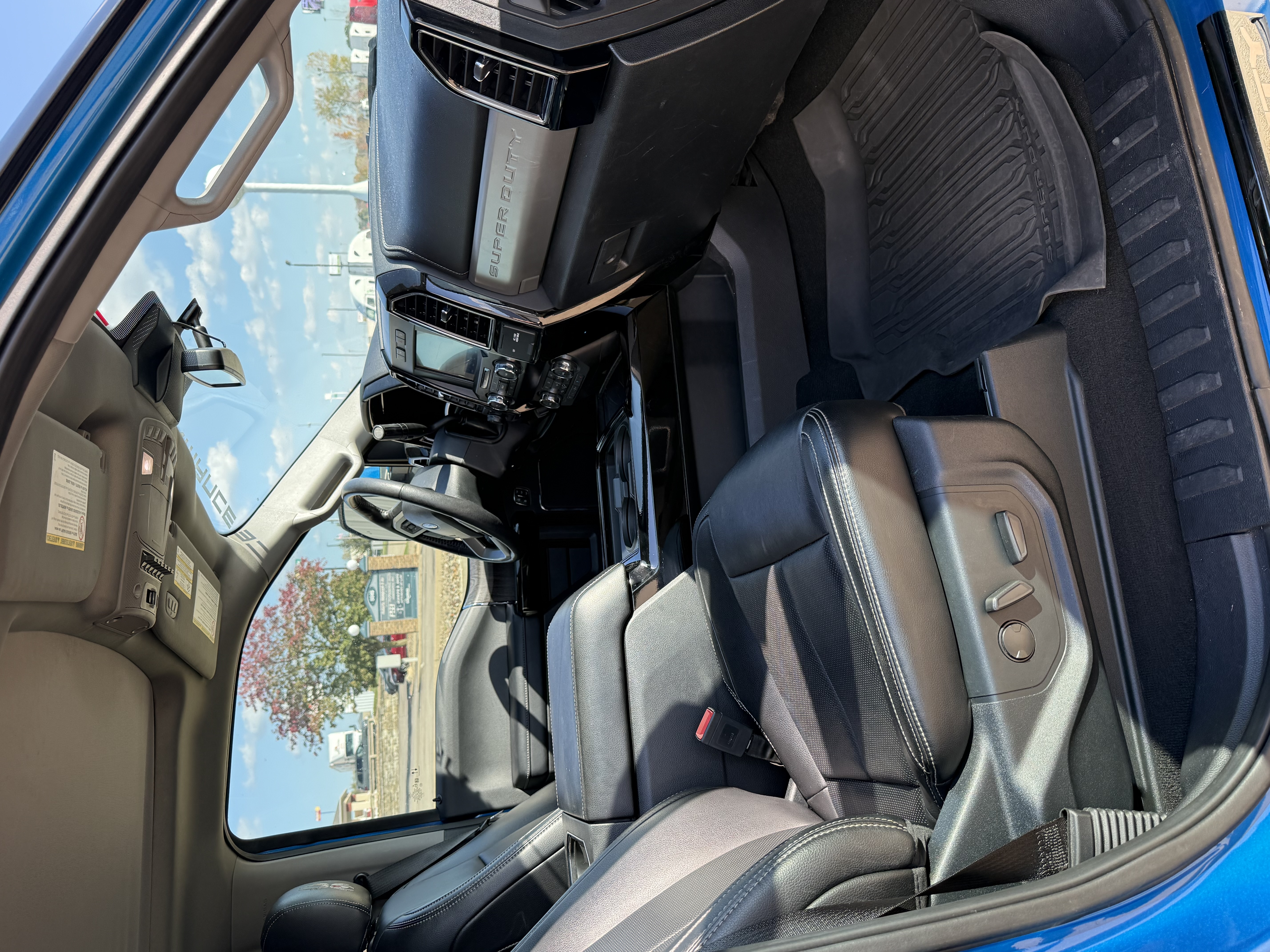 Used 2021 Ford F250 Lariat AWD/4WD image 13