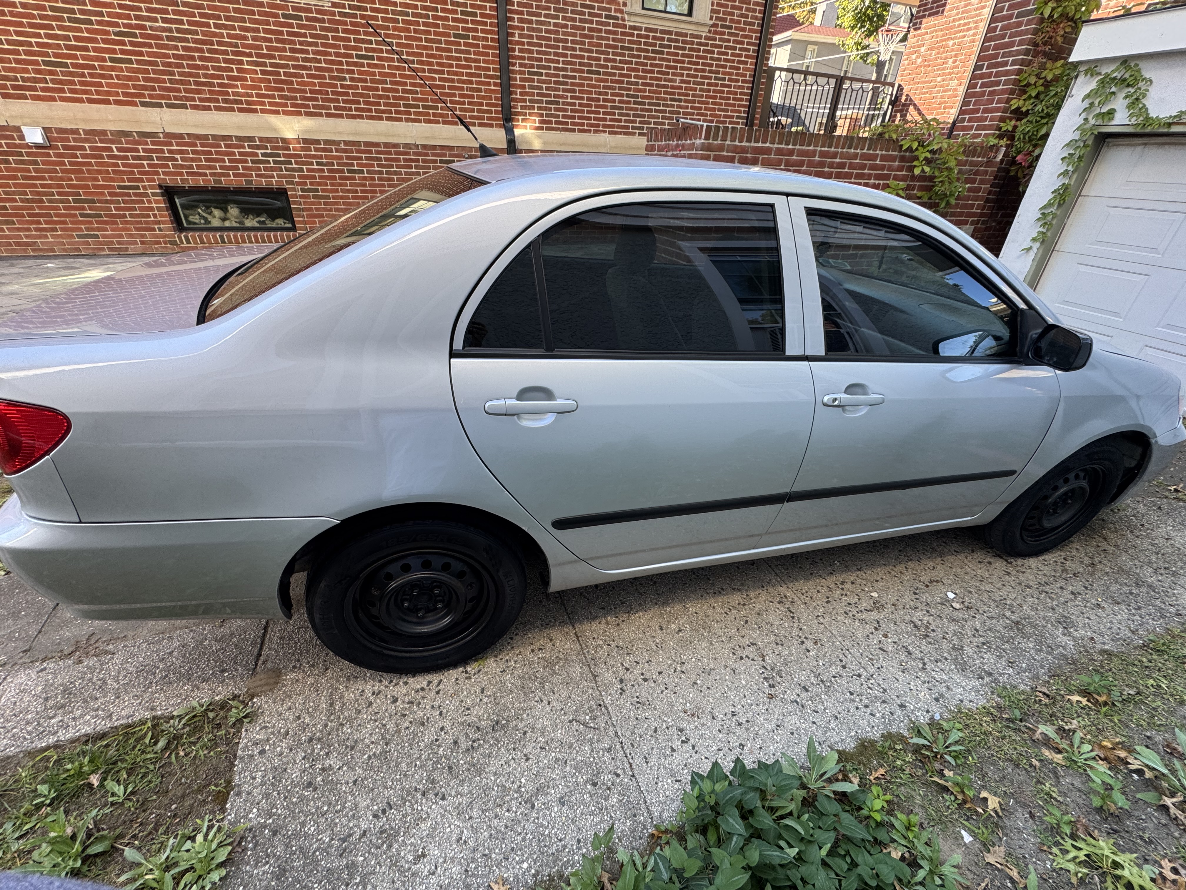 Used 2006 Toyota Corolla CE FWD image 9