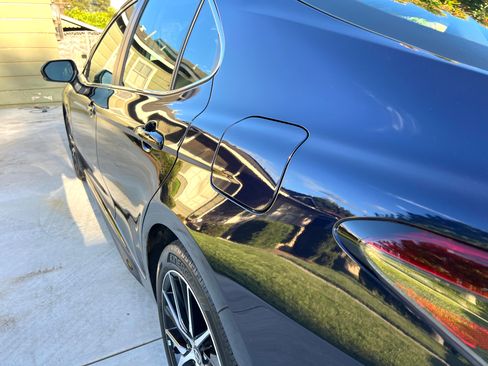 Used 2022 Toyota Camry SE image 13