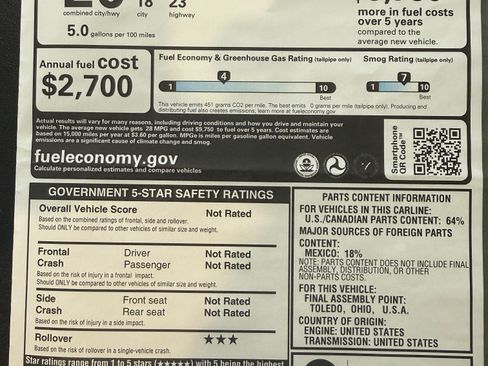 Used 2024 Jeep Wrangler Unlimited Sahara w/ Technology Group image 29