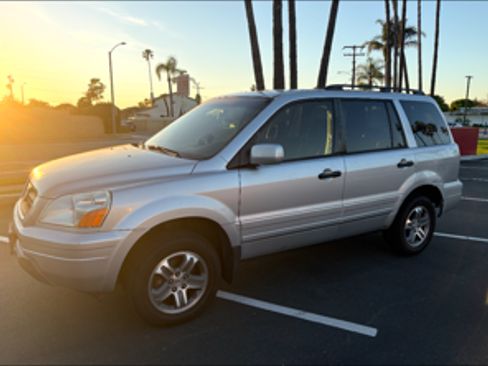 Used 2005 Honda Pilot EX-L image 2