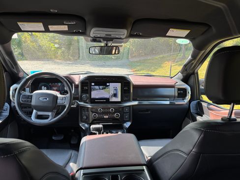 Used 2023 Ford F150 Lariat image 8