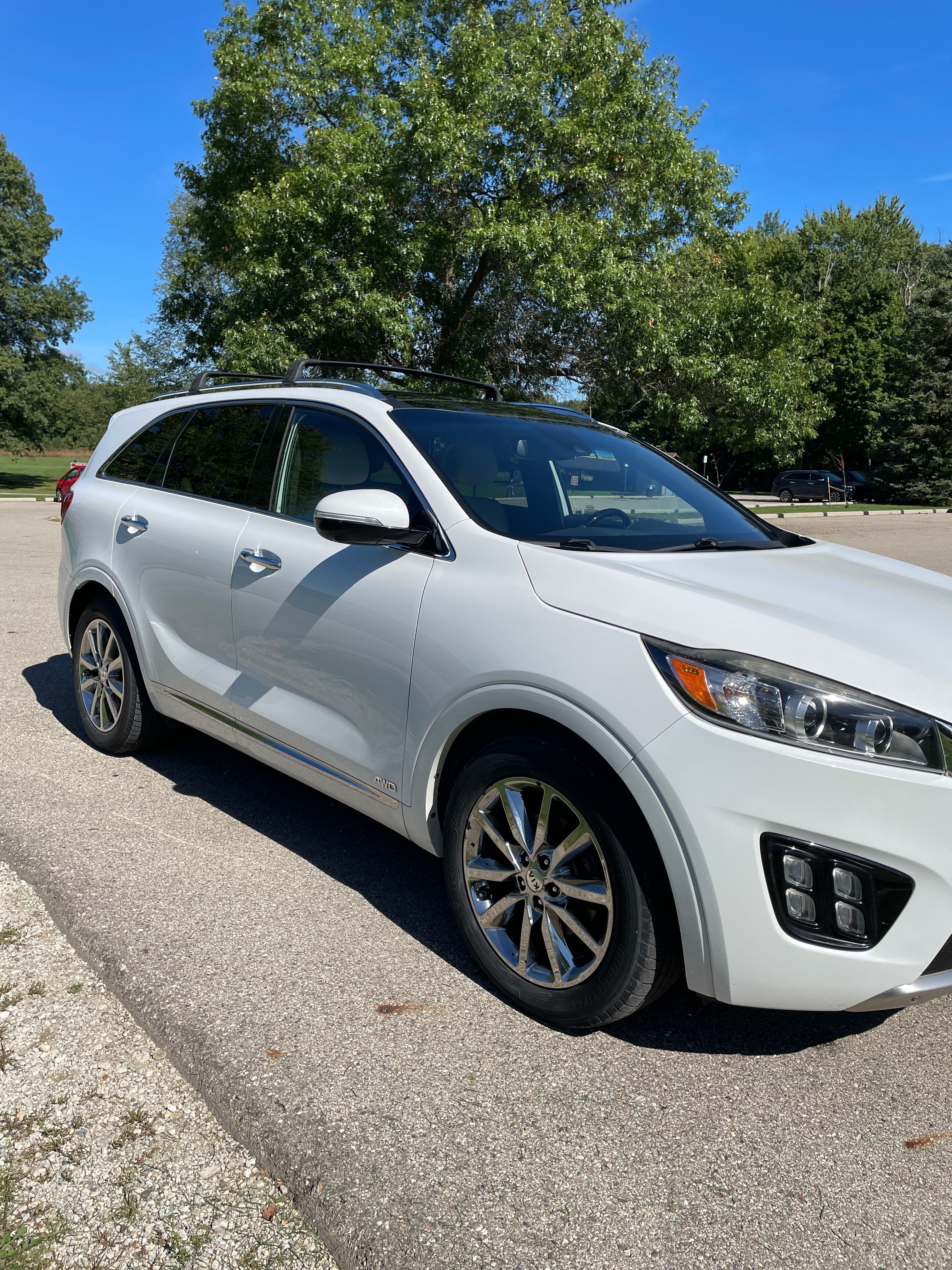 Used 2016 Kia Sorento SX w/ SXL Technology Package AWD/4WD image 10