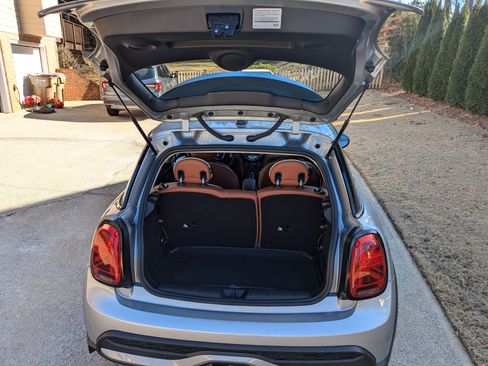 Used 2024 MINI Cooper S image 8