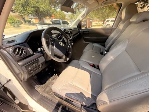 Used 2020 Toyota Tundra SR RWD image 13