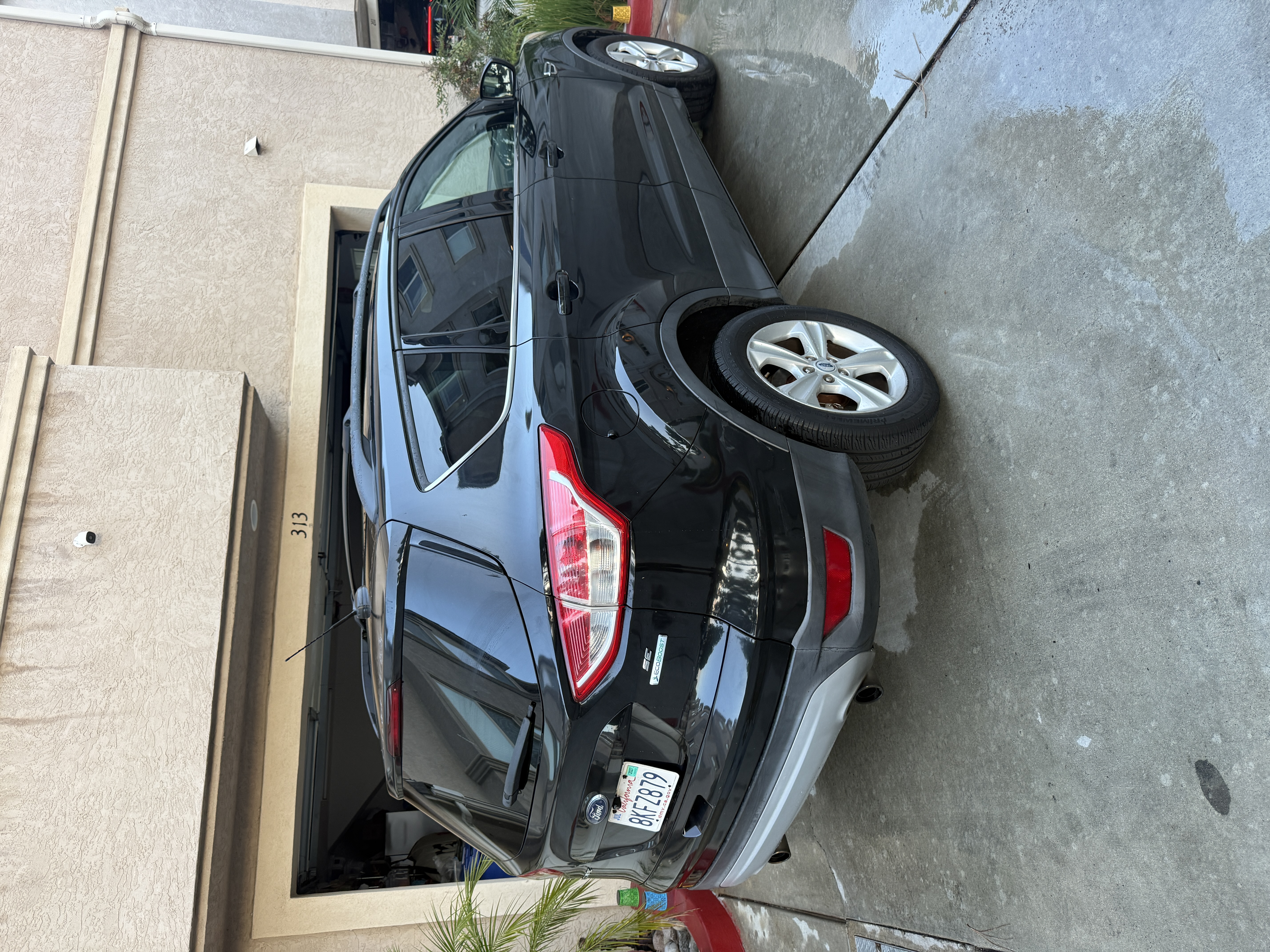 Used 2013 Ford Escape SE FWD image 9