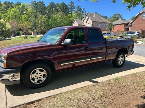 Used 2003 Chevrolet Silverado 1500 LS RWD image 2