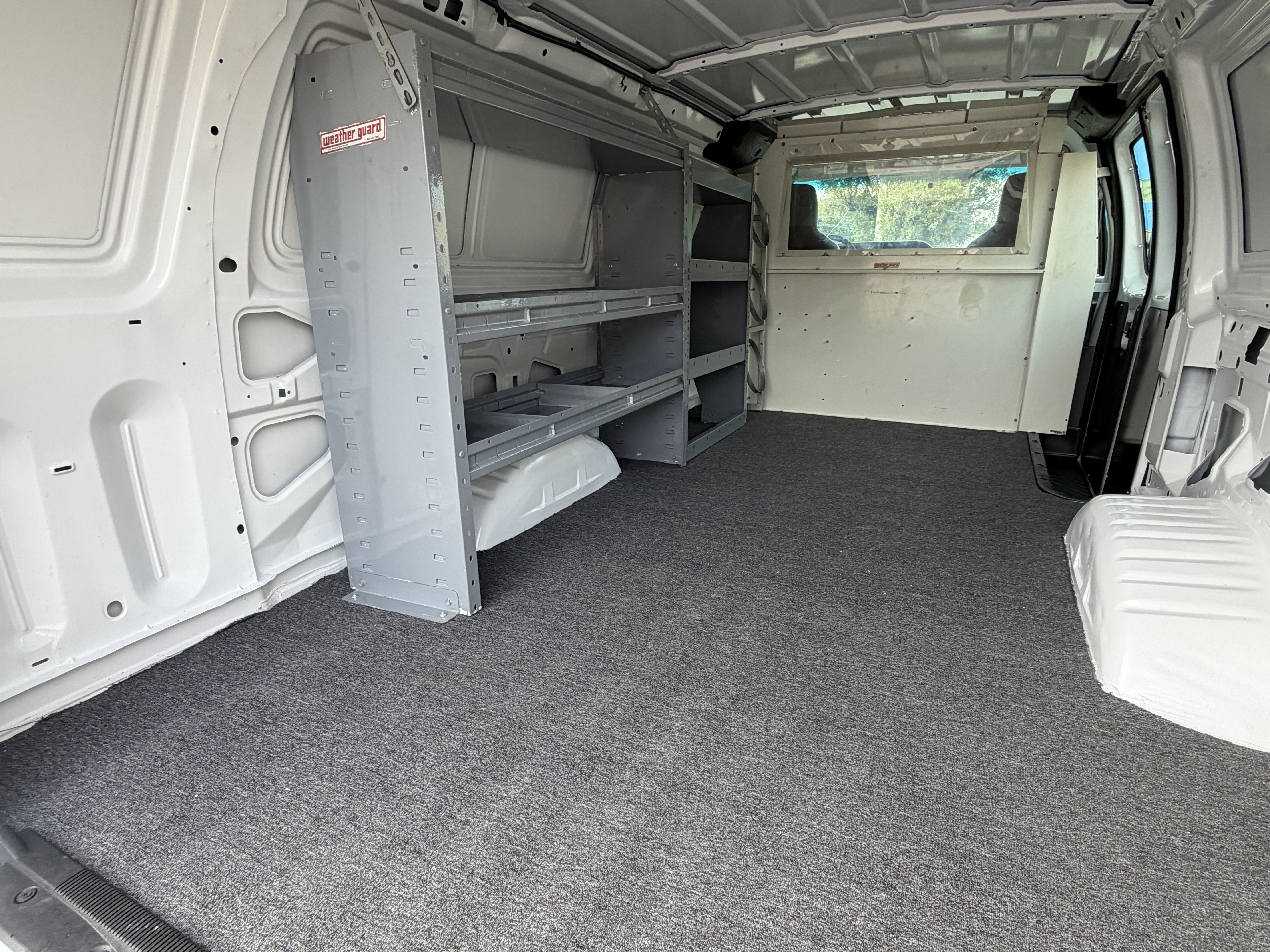 Used 2013 Ford E-250 and Econoline 250 Extended RWD image 19