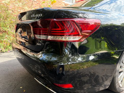 Used 2014 Lexus LS 460 AWD w/ Comfort Package image 5