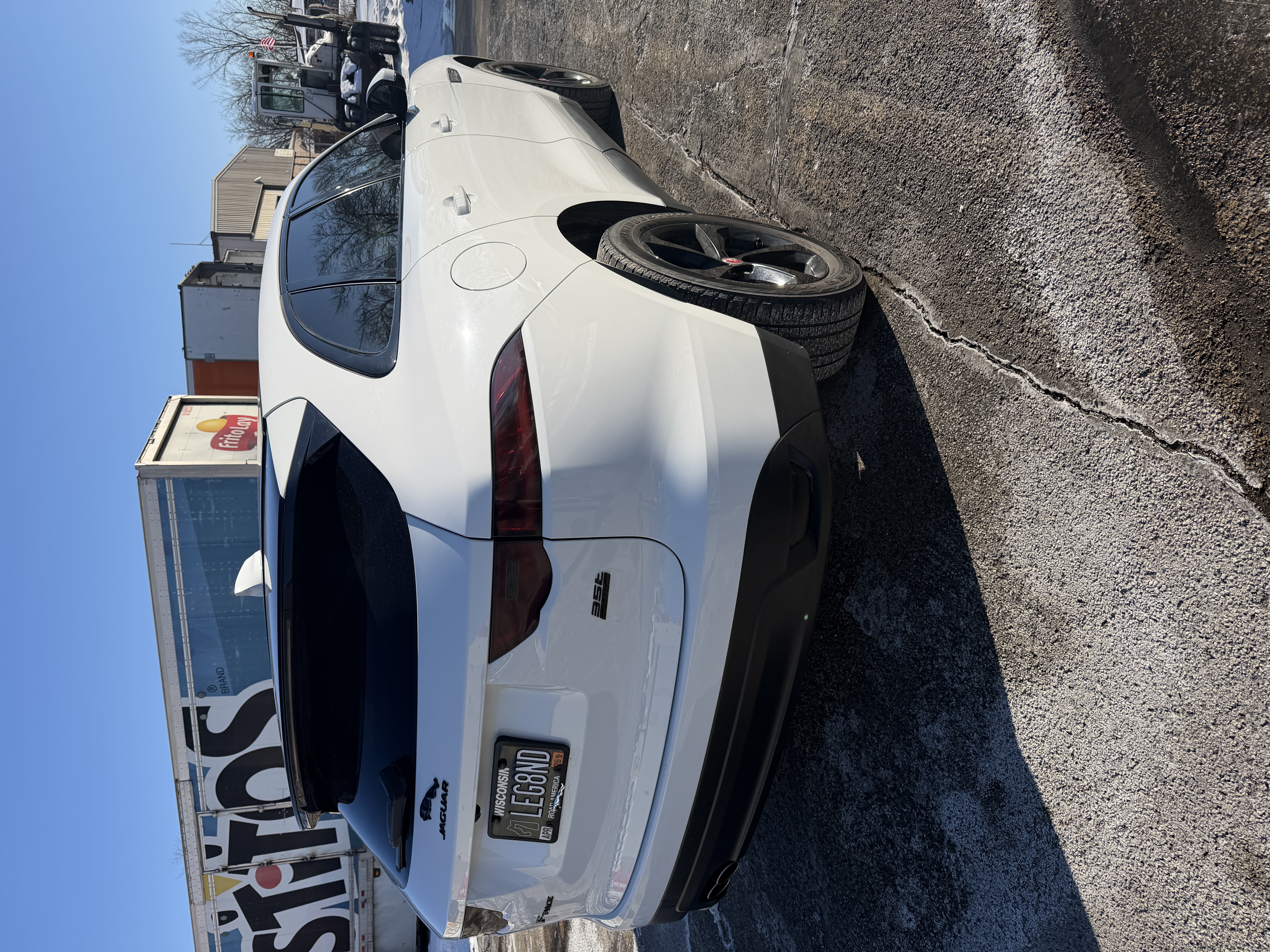 Used 2017 Jaguar F-PACE Premium AWD/4WD image 4