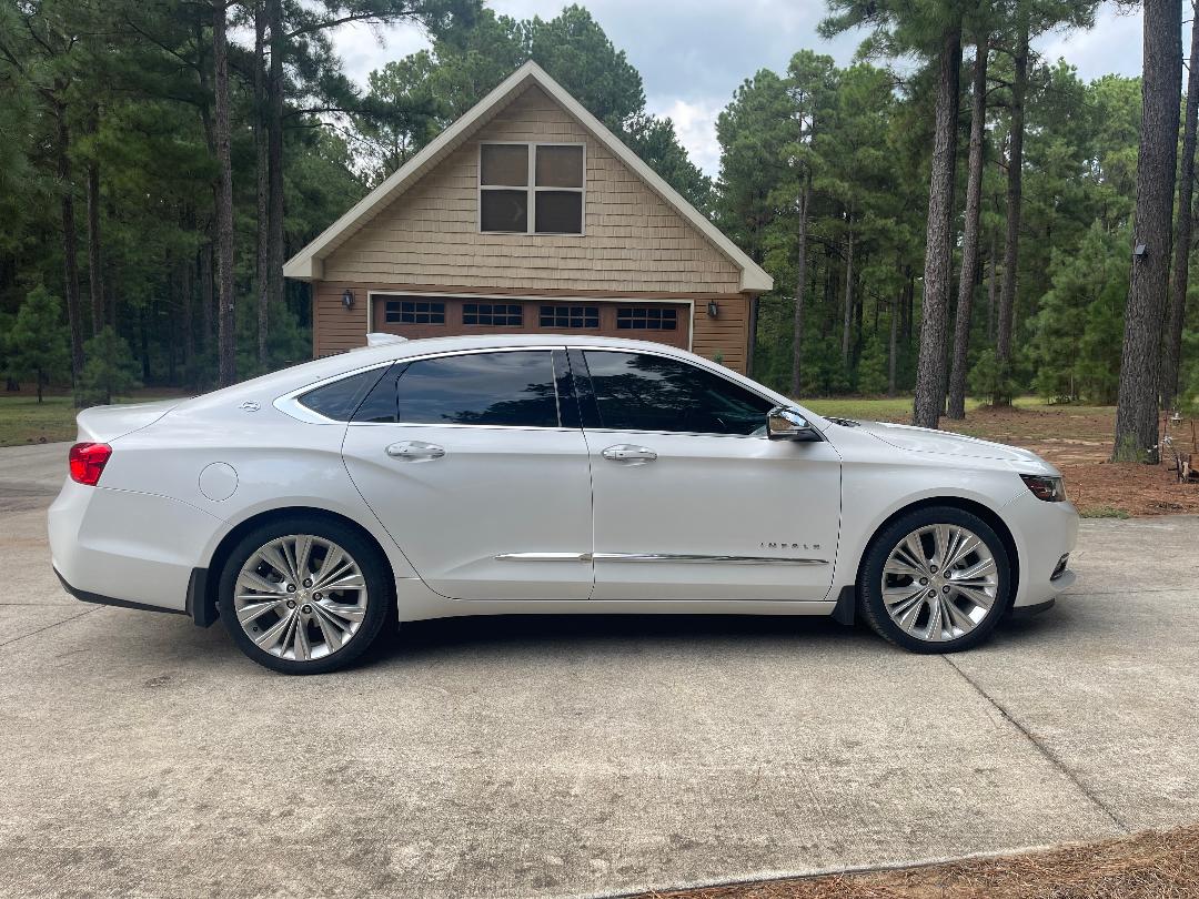 Used 2020 Chevrolet Impala Premier w/ Premier Confidence Package FWD image 2