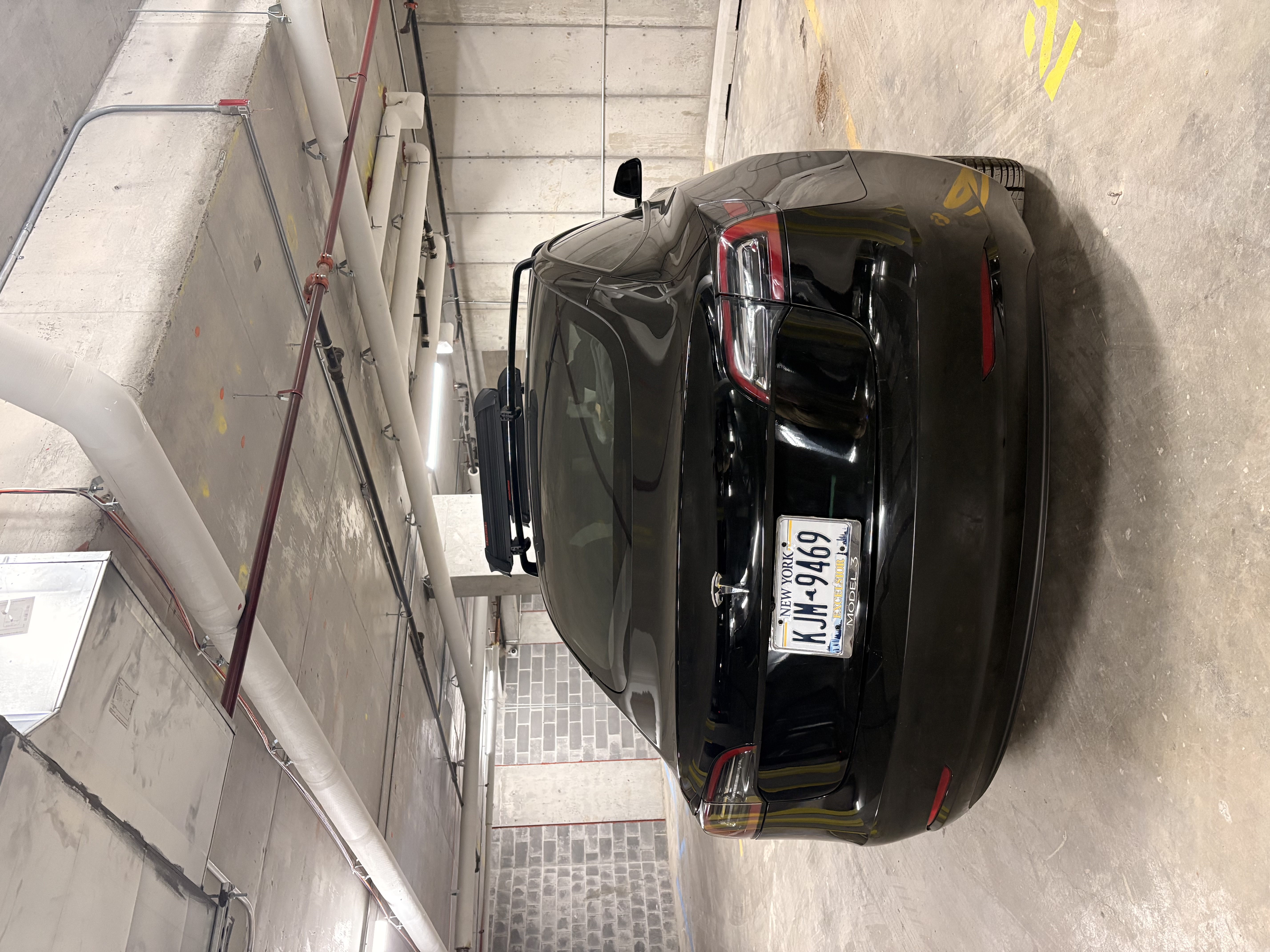 Used 2021 Tesla Model 3 Standard Range Plus RWD image 2