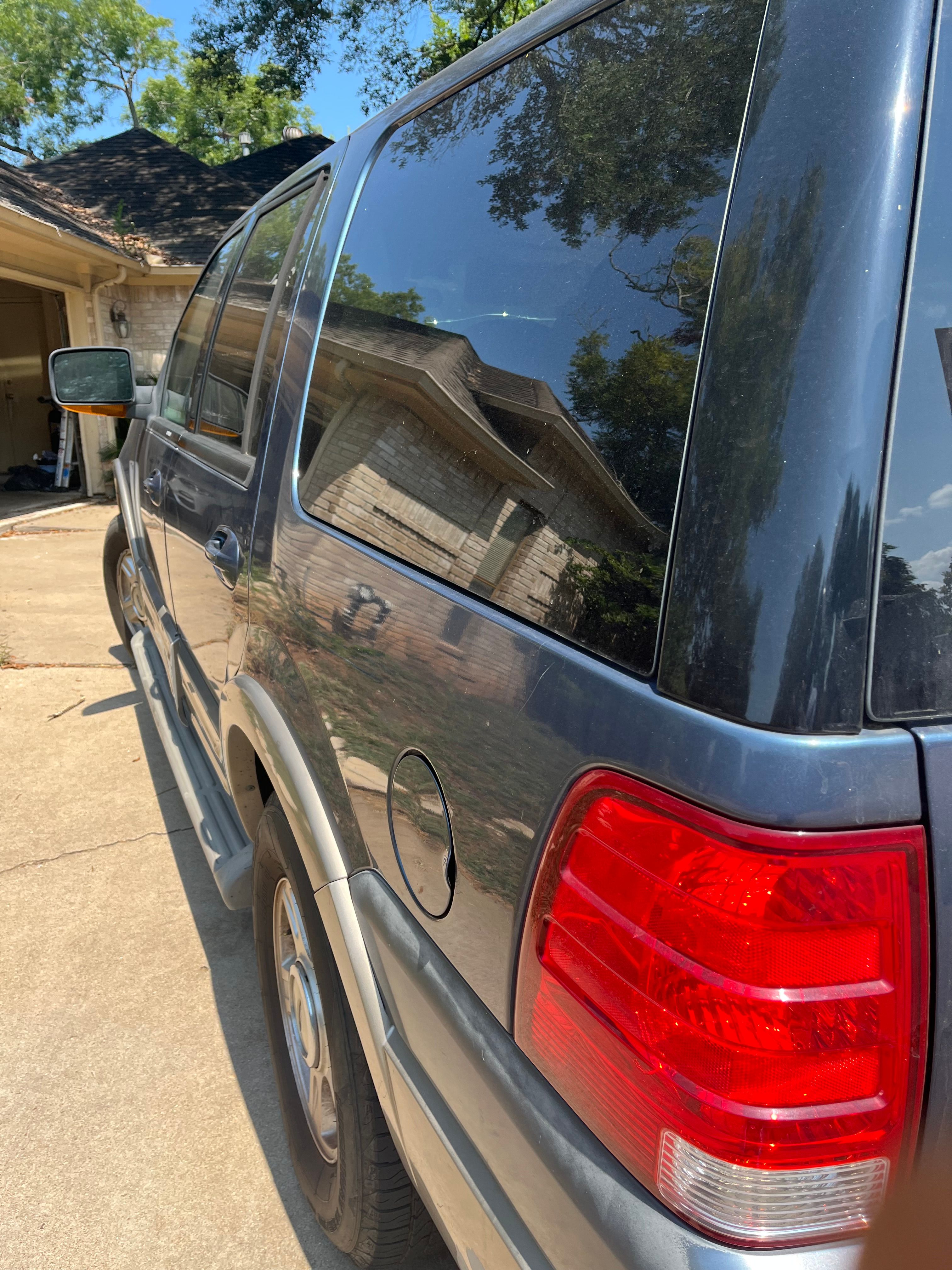 Used 2003 Ford Expedition Eddie Bauer RWD image 5
