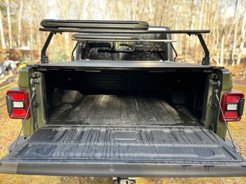 Used 2021 Jeep Gladiator Mojave w/ Cold Weather Group image 12