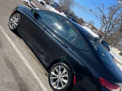 Used 2015 Chrysler 200 S w/ Navigation & Sound Group I image 9