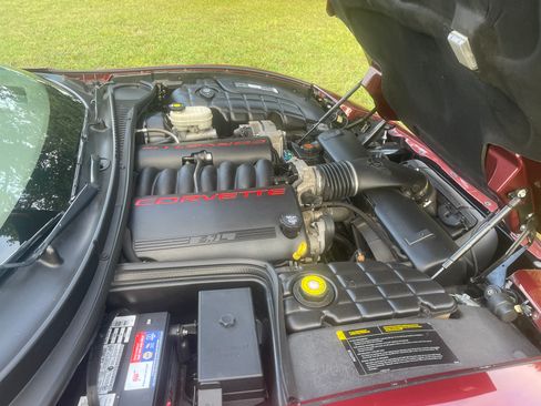 Used 2003 Chevrolet Corvette Convertible w/ Preferred Equipment Group1 RWD image 5