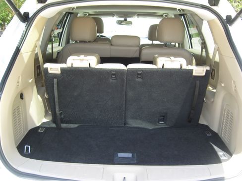 Used 2017 Nissan Pathfinder Platinum FWD image 10