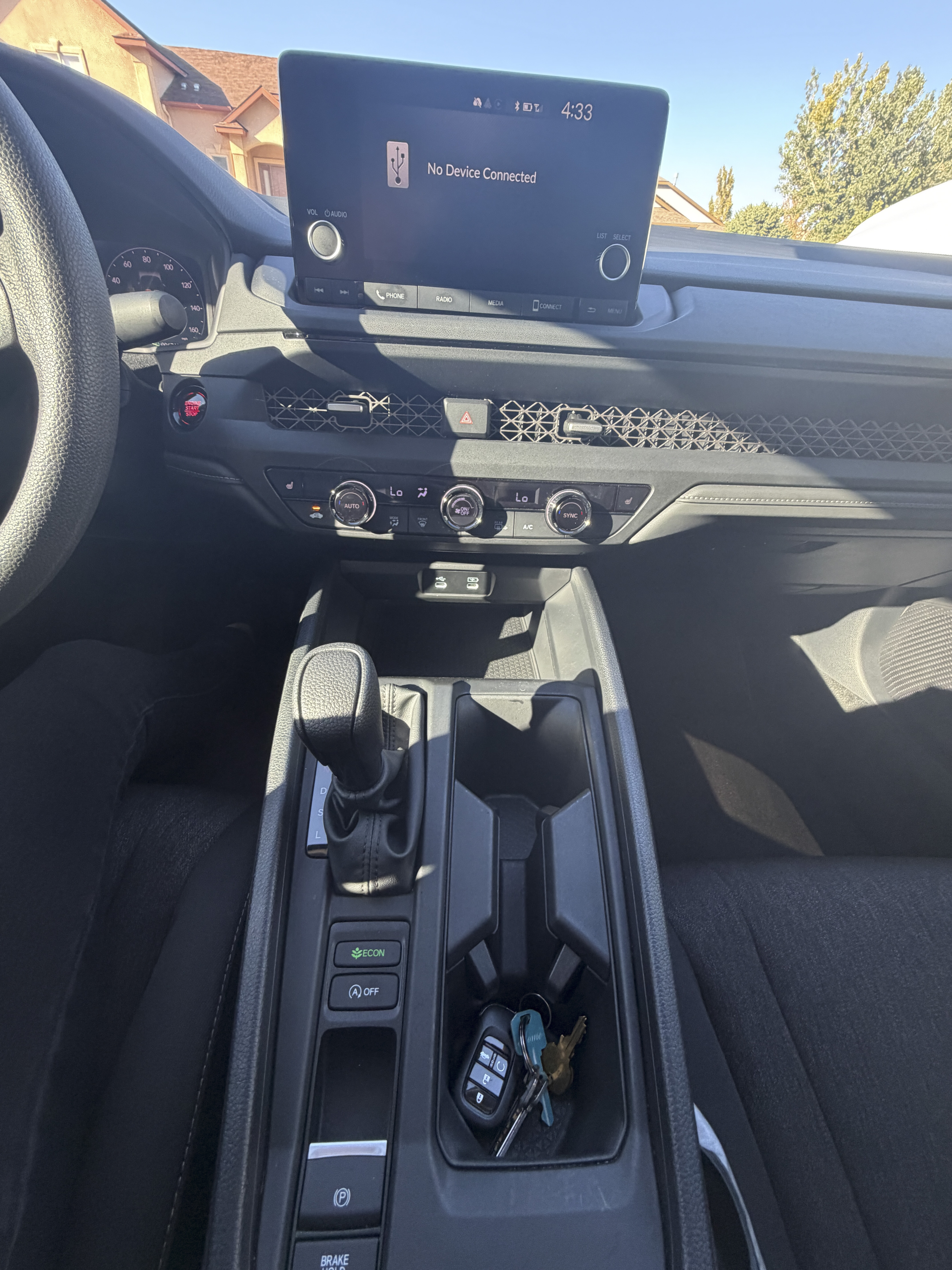 Used 2025 Honda Accord SE image 11