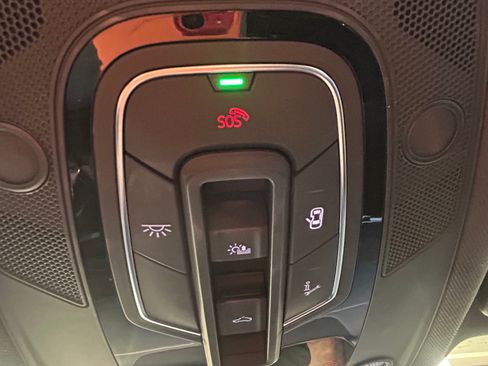 Used 2020 Audi SQ5 Premium Plus w/ Premium Plus Package image 22