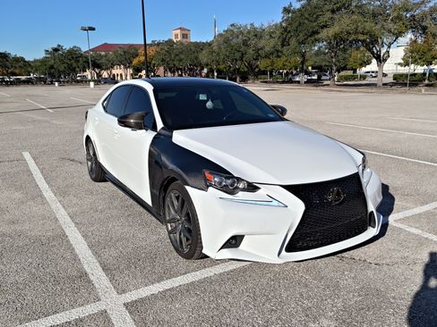 Used 2014 Lexus IS 350 image 2