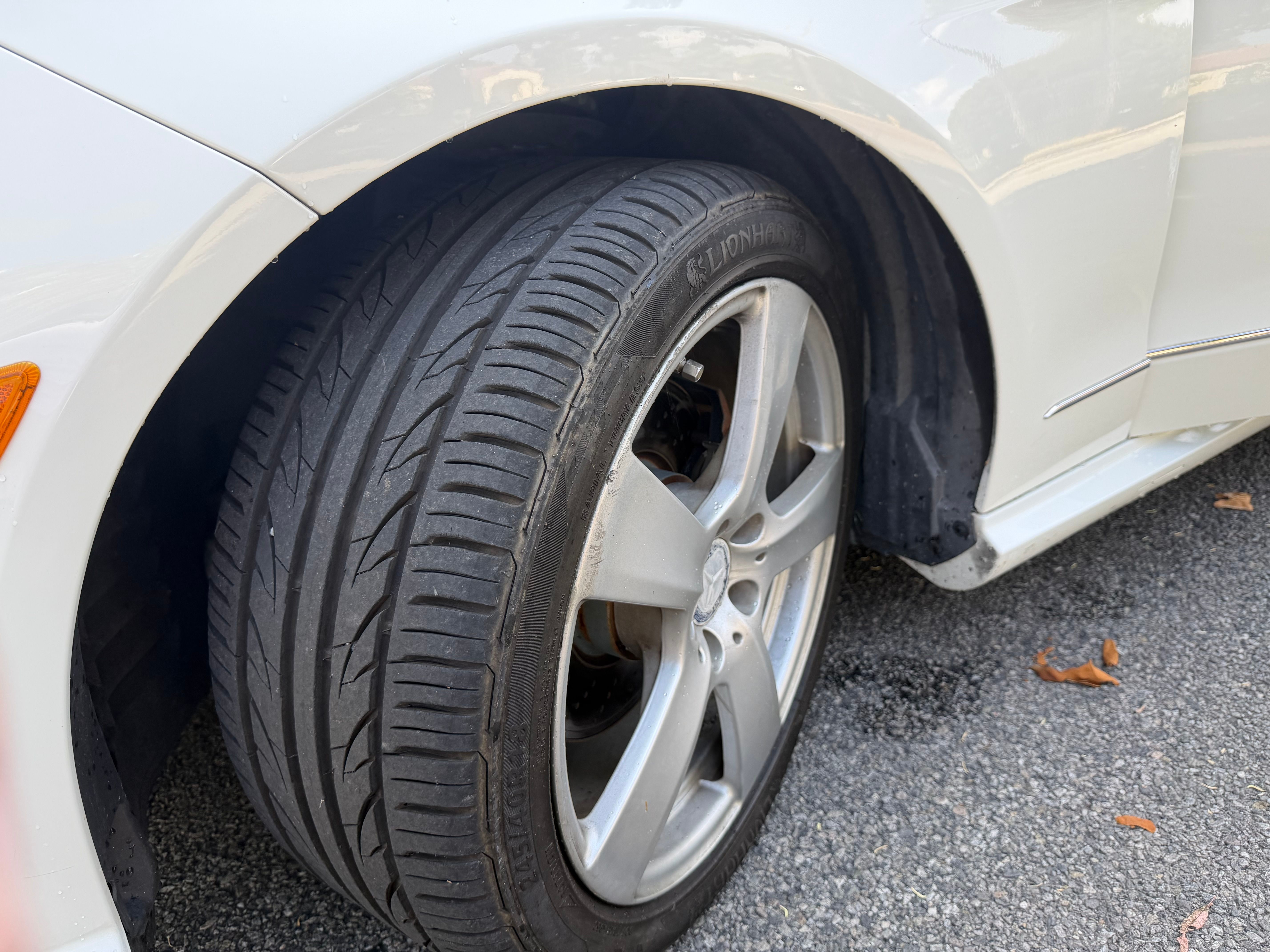 Used 2011 Mercedes-Benz E 350 Sedan image 13