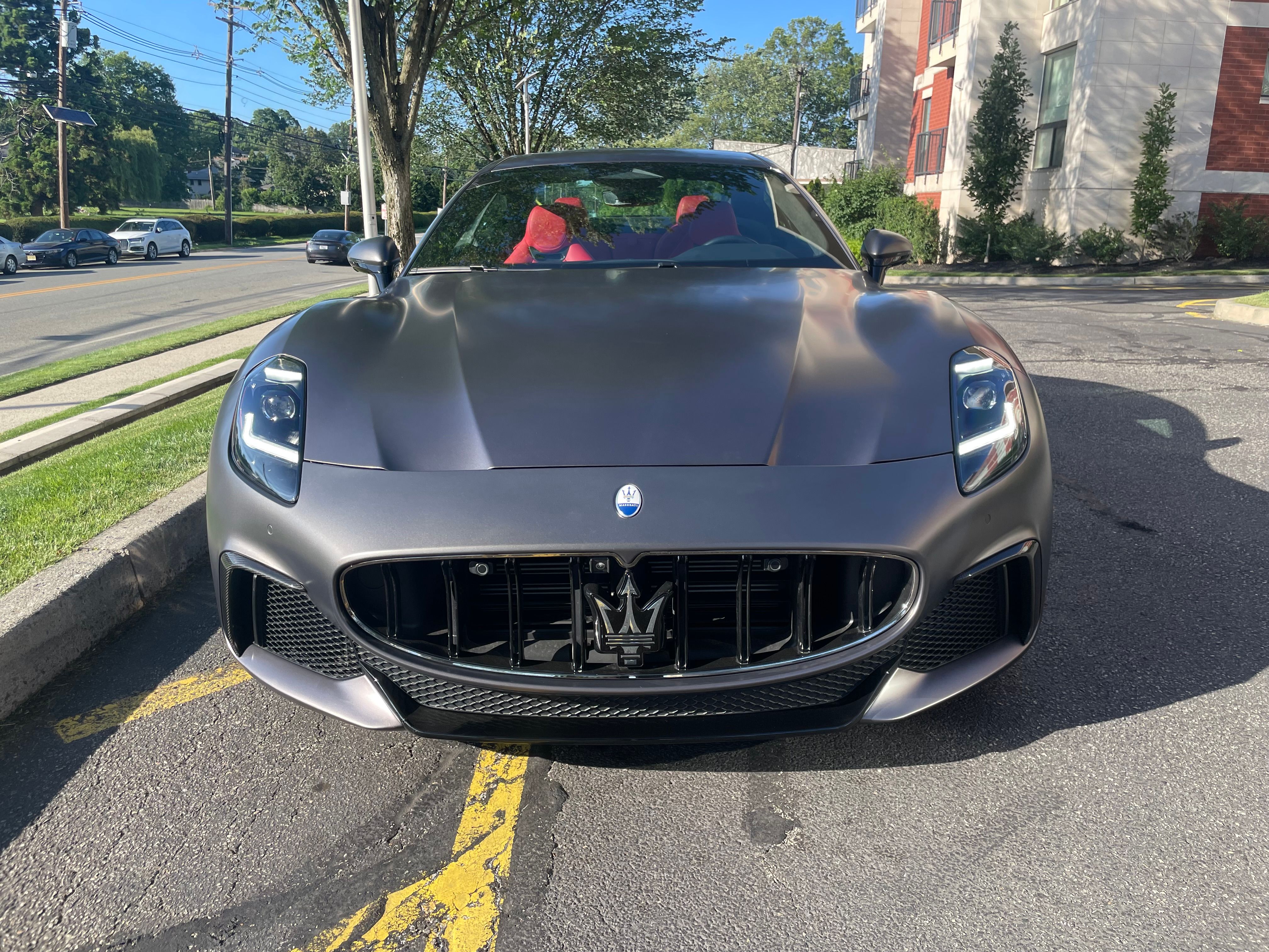 Used 2024 Maserati GranTurismo Trofeo AWD/4WD image 1