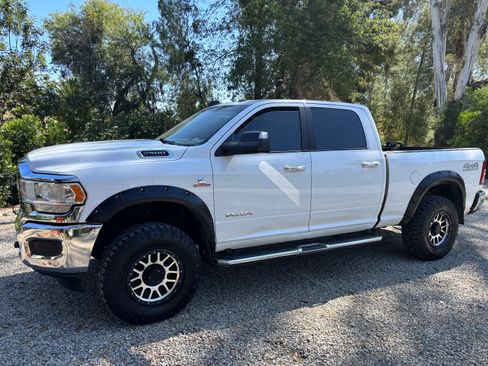 Used 2019 RAM 2500 Big Horn AWD/4WD image 1