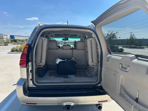 Used 2003 Lexus GX 470 image 13