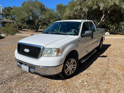 Used 2006 Ford F150 XLT RWD image 8