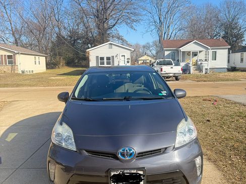 Used 2012 Toyota Prius Three image 23