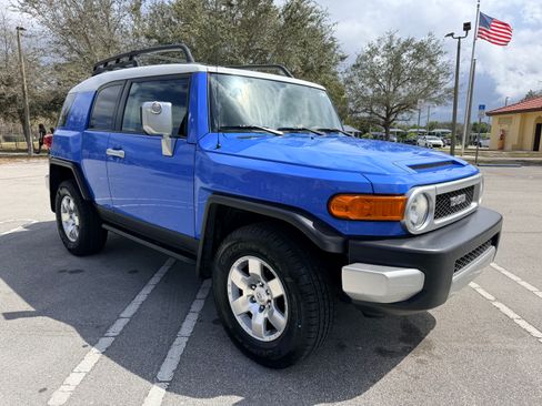 Used 2007 Toyota FJ Cruiser 4WD image 4