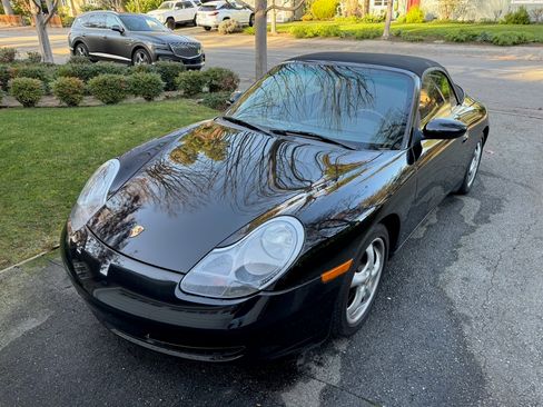 Used 1999 Porsche 911 Carrera image 2