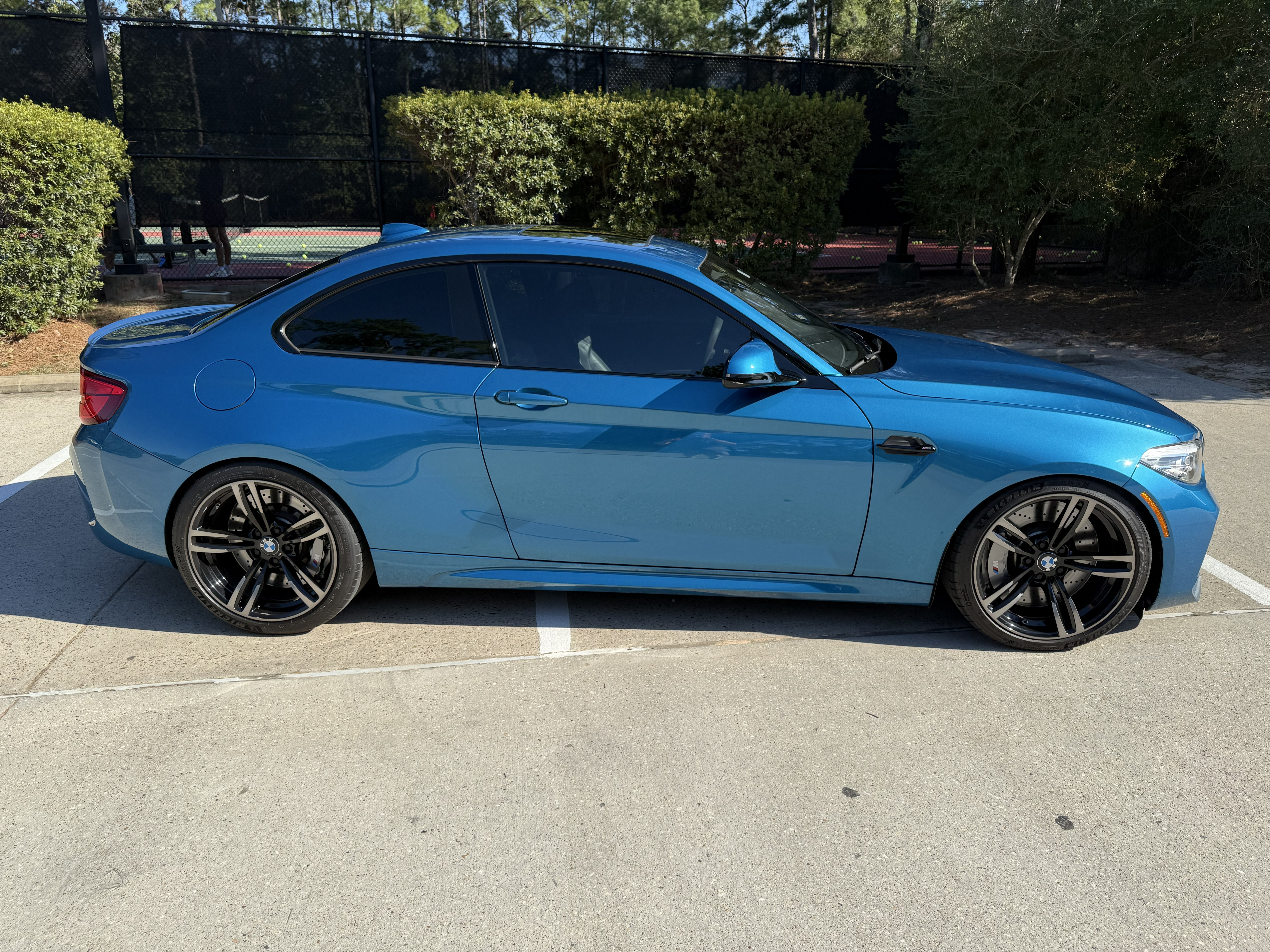 Used 2019 BMW M2 Competition w/ Executive Package RWD image 1