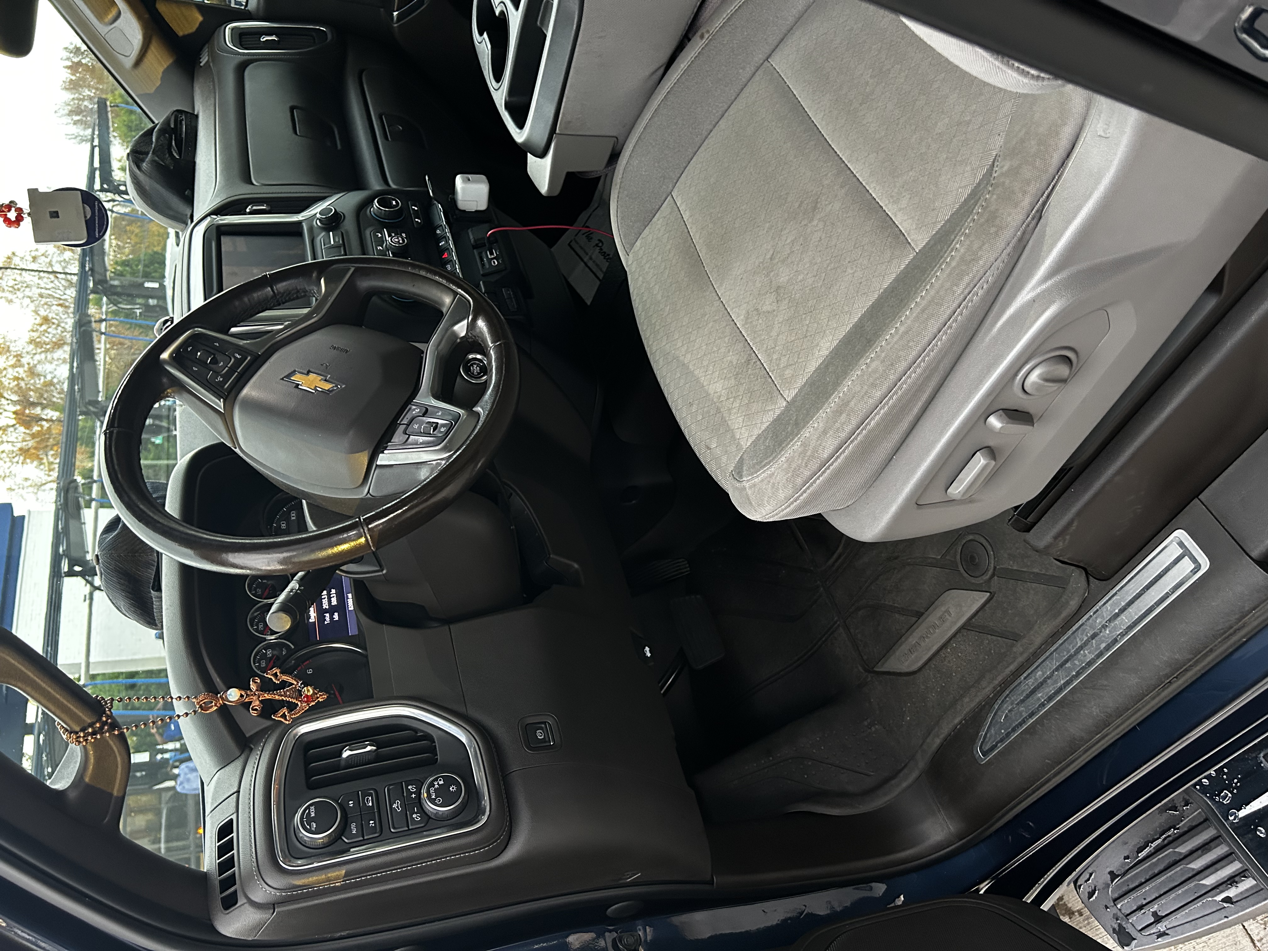 Used 2020 Chevrolet Silverado 1500 LT w/ All-Star Edition AWD/4WD image 15