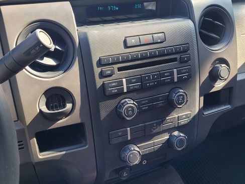 Used 2010 Ford F150 STX image 4