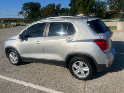 Used 2019 Chevrolet Trax LT image 9