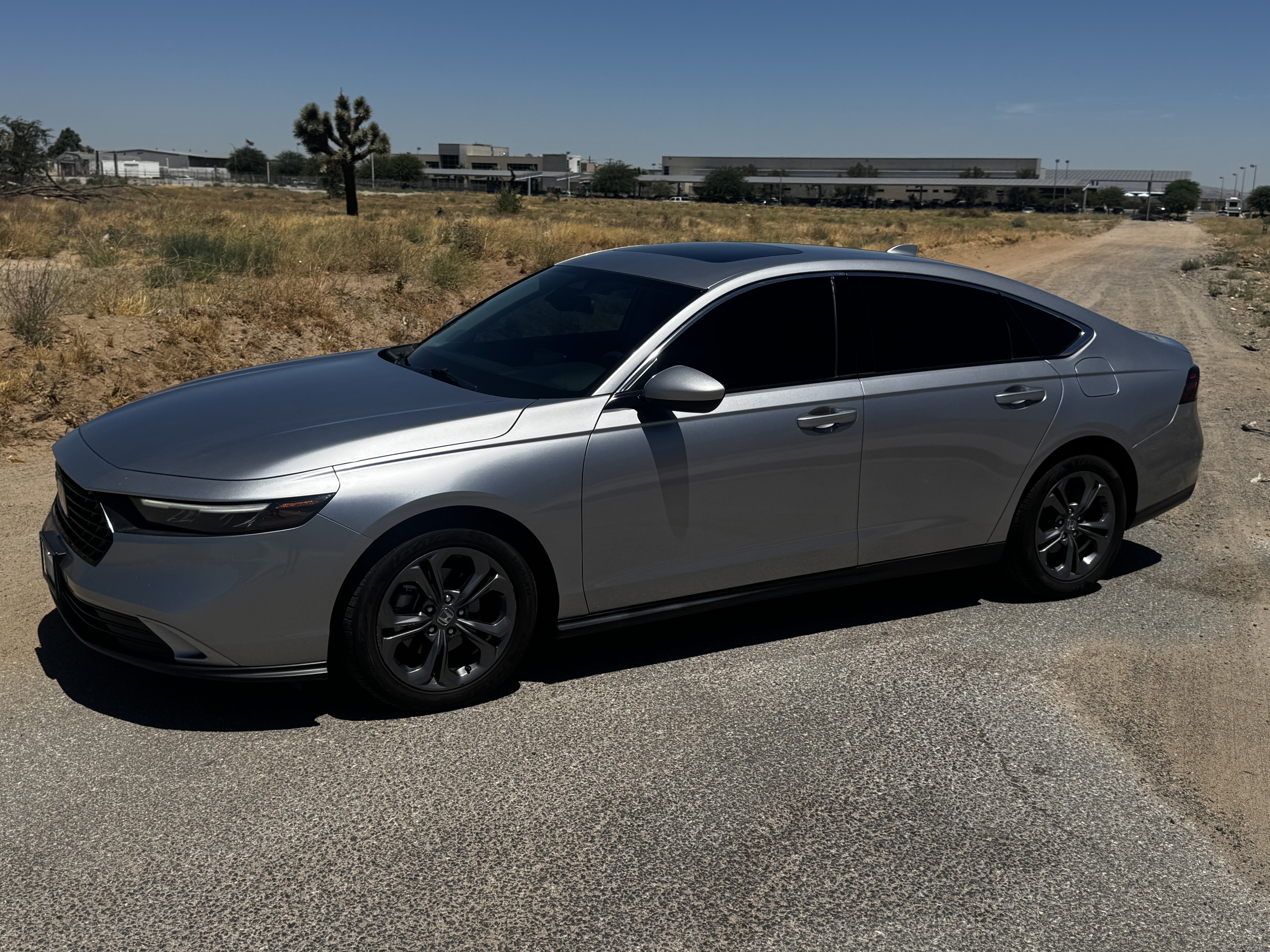 Used 2023 Honda Accord EX image 2